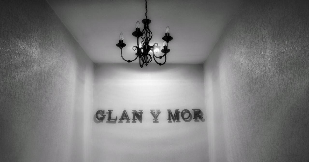 Glan Y Mor Hotel (Adults Only) Llandudno Buitenkant foto