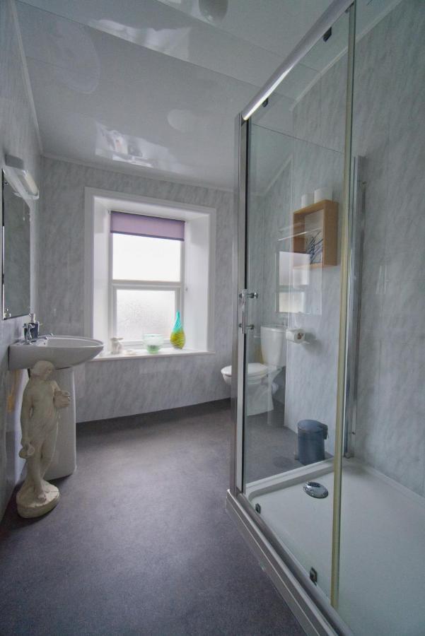 Glan Y Mor Hotel (Adults Only) Llandudno Buitenkant foto
