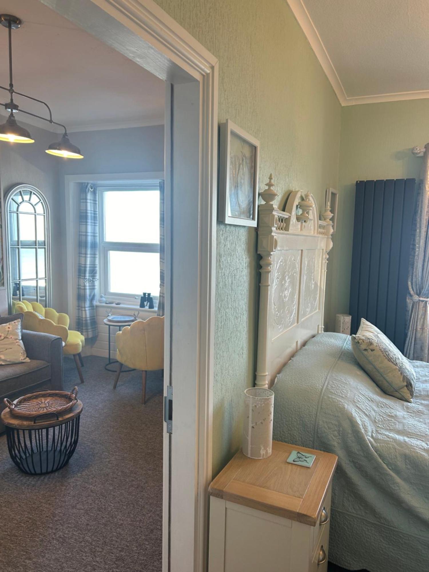 Glan Y Mor Hotel (Adults Only) Llandudno Buitenkant foto